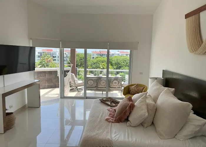 Brand New And Amazing Penthouse!